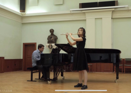 Hong_Yixuan_diplomakoncert_solo_Untitled-1