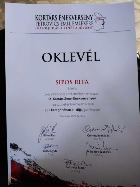 Sipos_Rita_-_oklevel