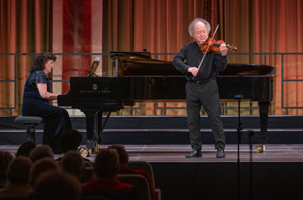 20251109_vigado_kerek_szuletesnaposok_koncert-51